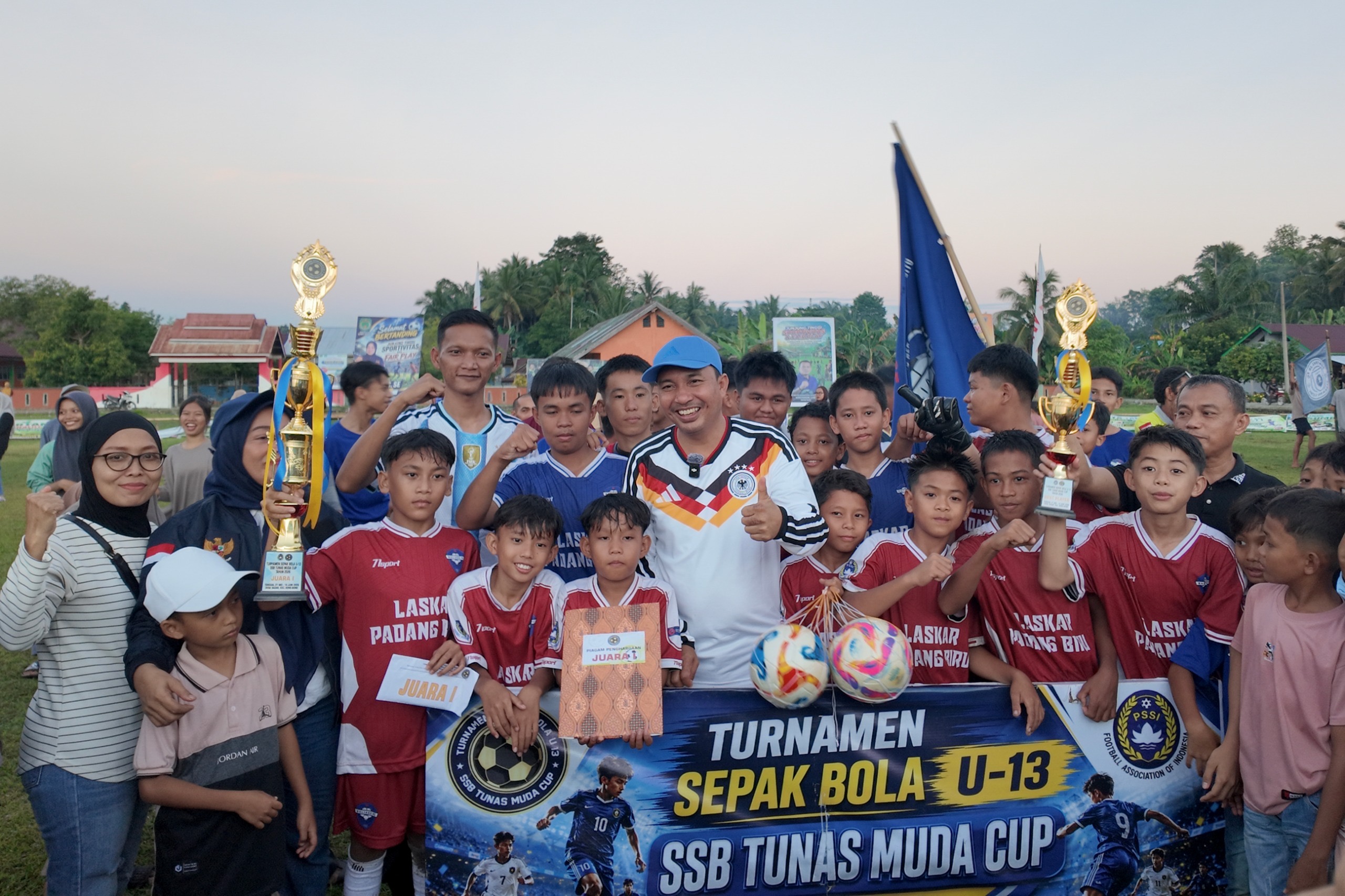 Tutup Turnamen Piala SSB Tunas Muda U-13, Andi Rahim apresiasi sportivitas peserta