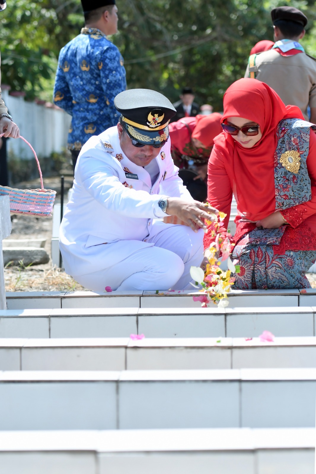 Bupati Luwu Utara menghadiri upacara nasional ziarah makam dan tabur bunga pada HUT Ri ke-81