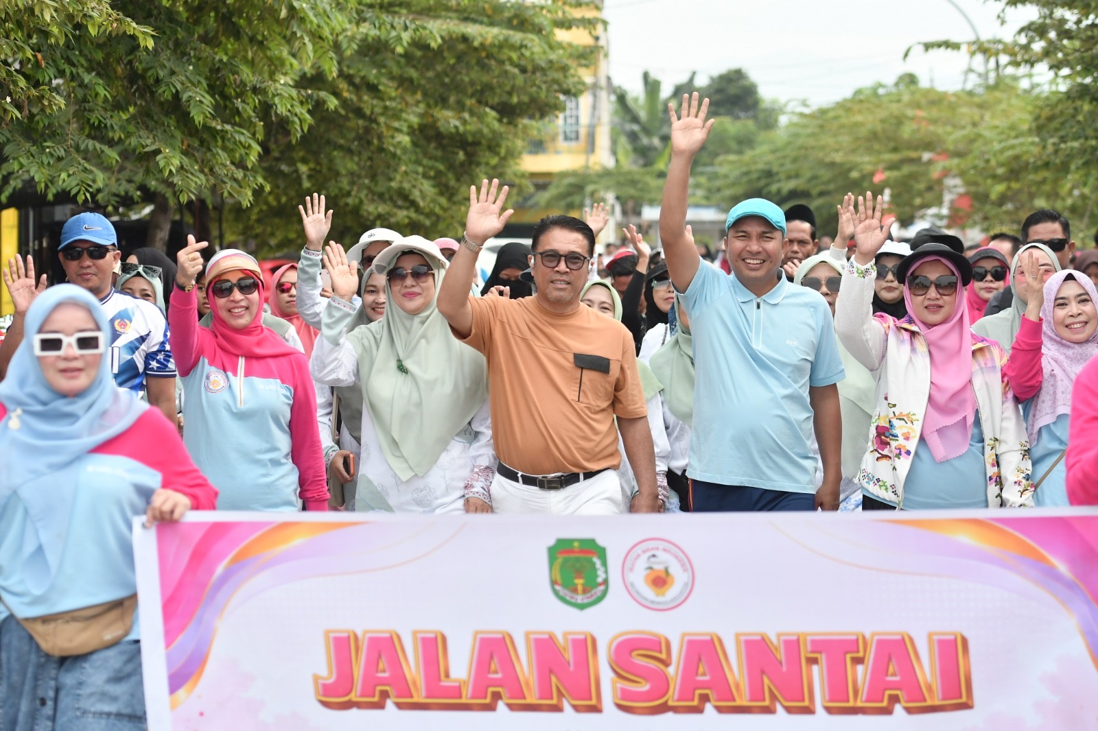Bupati dan wakil Bupati Luwu Utara ikut memeriahkan HUT IBI Ke-75 tahun tingkat Kabupaten Luwu Utara
