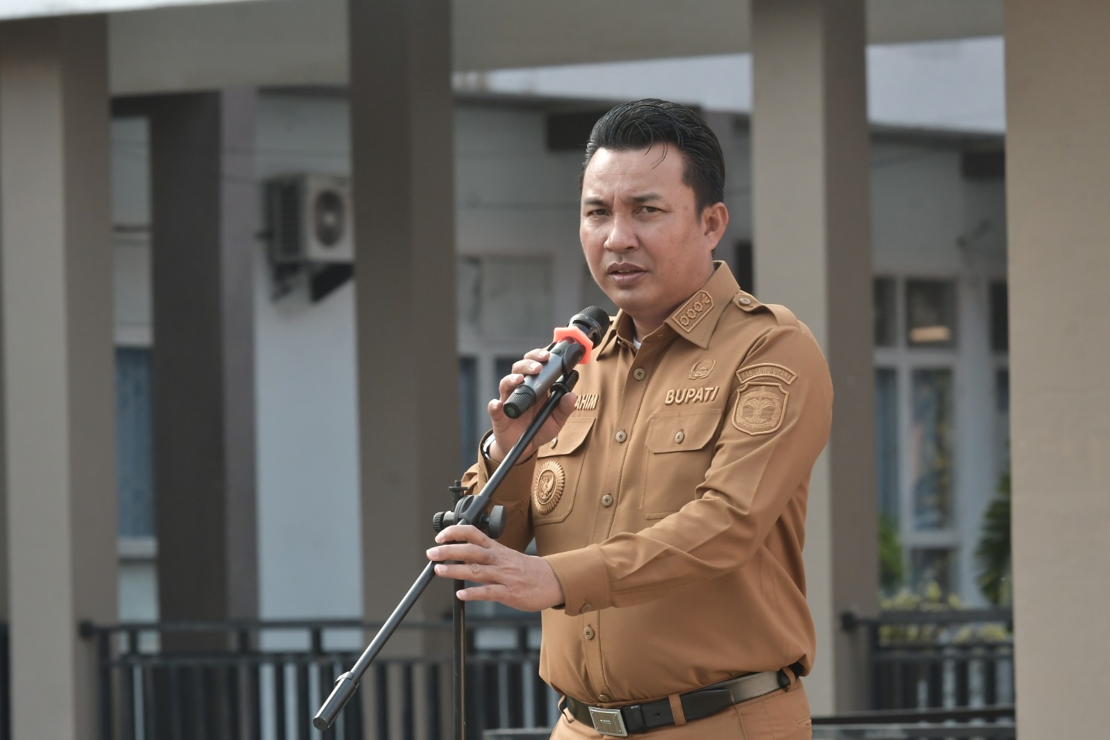 Tingkatkan Kinerja & Kehadiran, Bupati Luwu Utara Minta Seluruh OPD Gelar Rapat Evaluasi Internal
