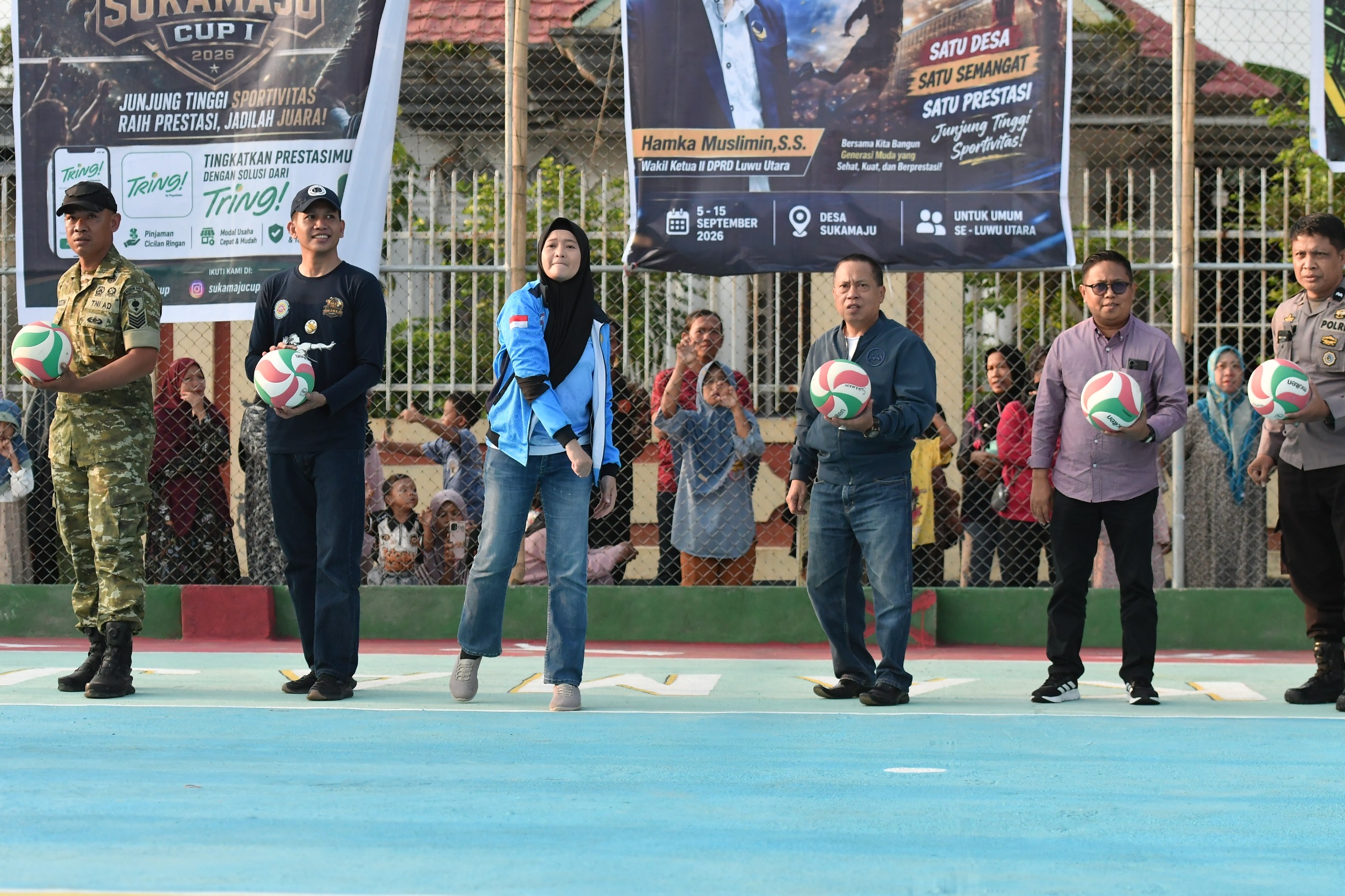 Turnamen Bola Voli Sukamaju Cup I resmi dibuka Sekda harap lahirkan atlet berbakat.