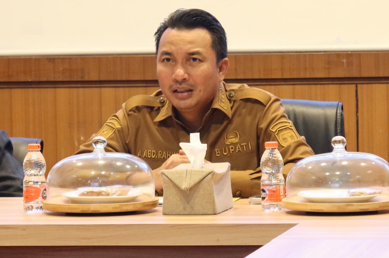 Bupati Andi Rahim pimpin rapat hasil rakor KPK 