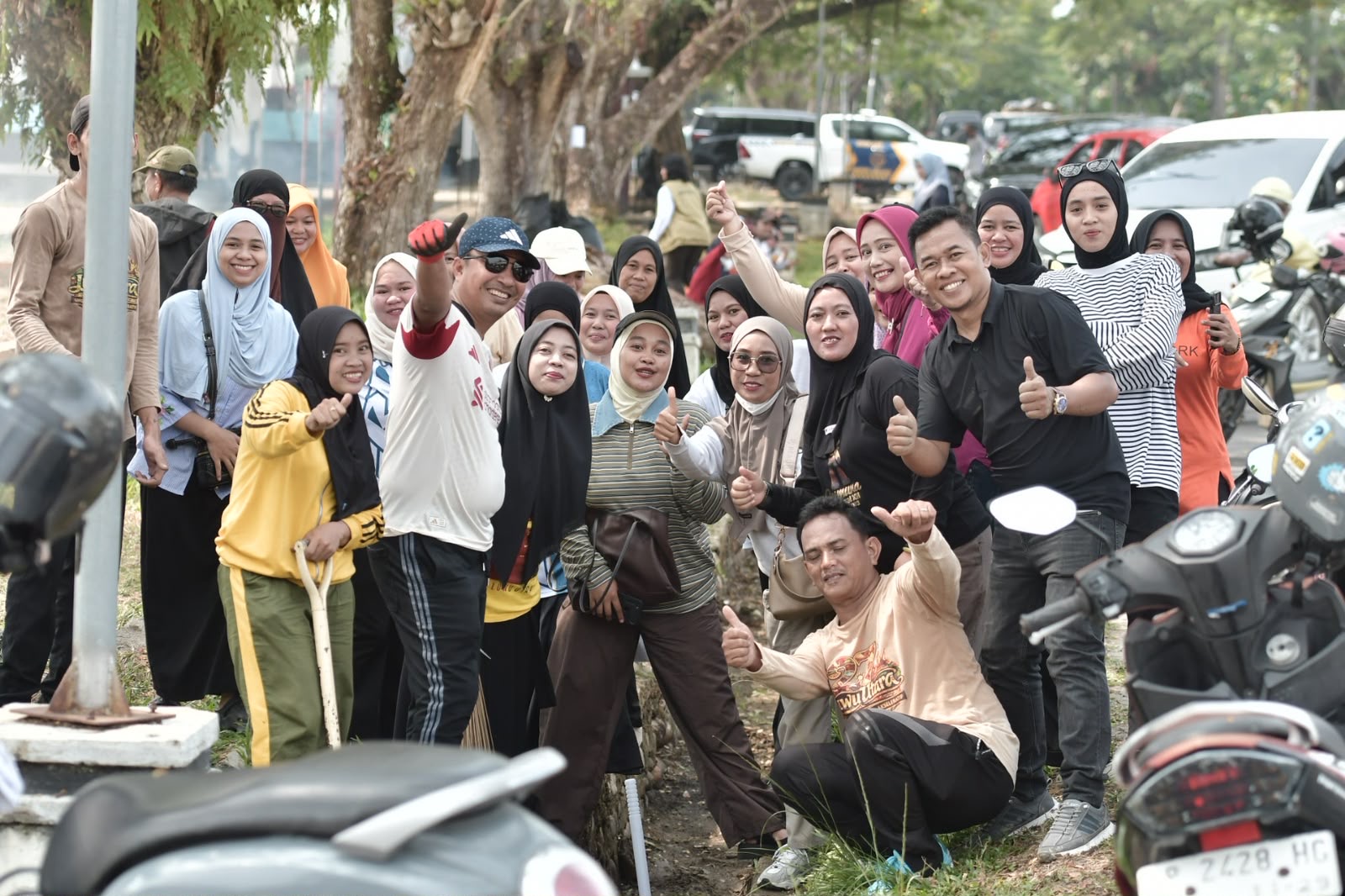 Dari Taman Siswa Bupati Lutra Kobarkan Gerakan Indonesia Asri,Bersih Lingkungannya Nyaman Kotanya