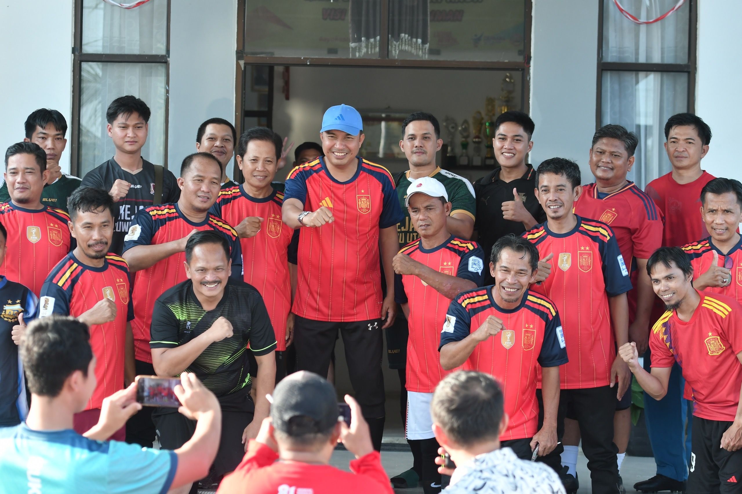 Dua Gol Bupati Luwu Utara Antar Pemda Unggul 3-1 Atas Kejaksaan di Laga Persahabatan